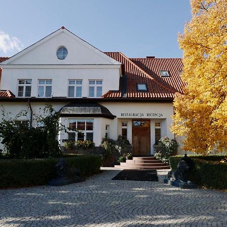 Dworek Romanowski Sulowo  Buitenkant foto