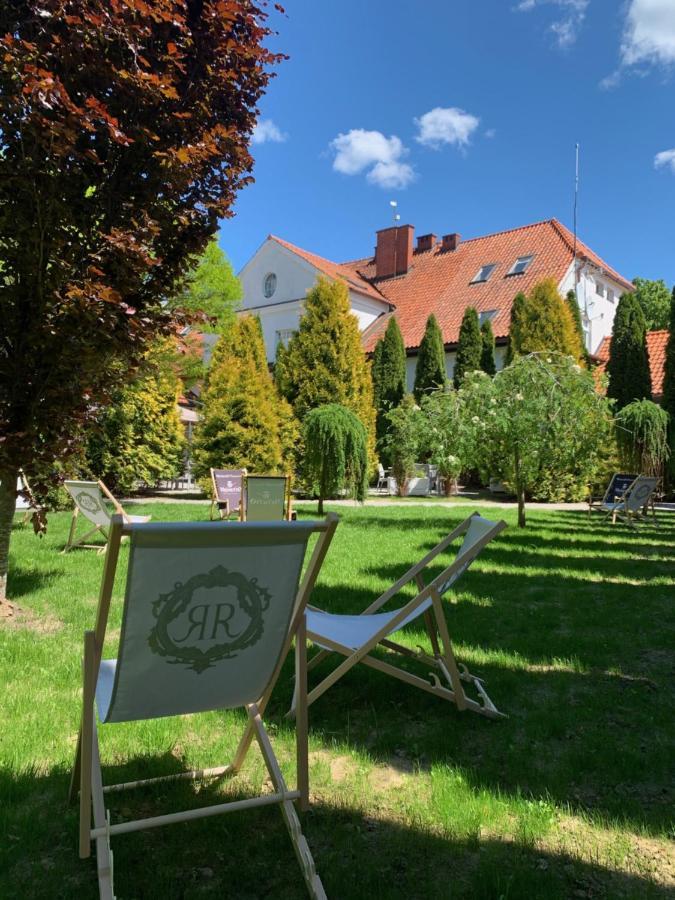 Dworek Romanowski Sulowo  Buitenkant foto